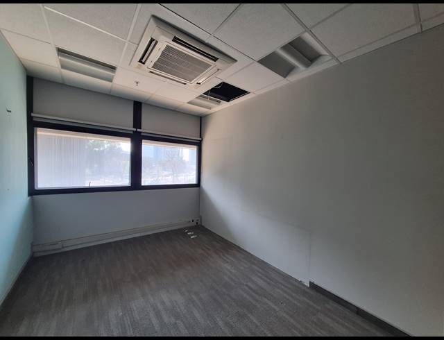 661M² OFFICE TO LET IN SANDTON CENTRAL